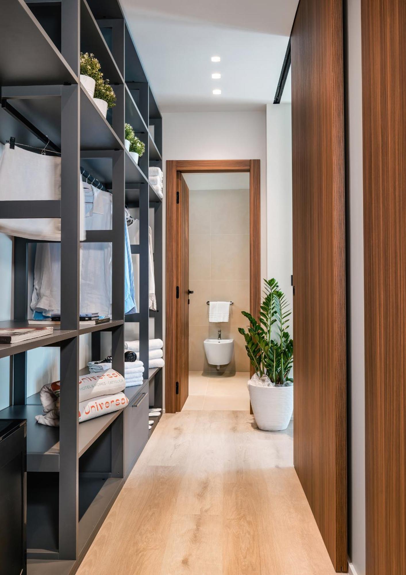 Hotel Universal Католика Екстериор снимка